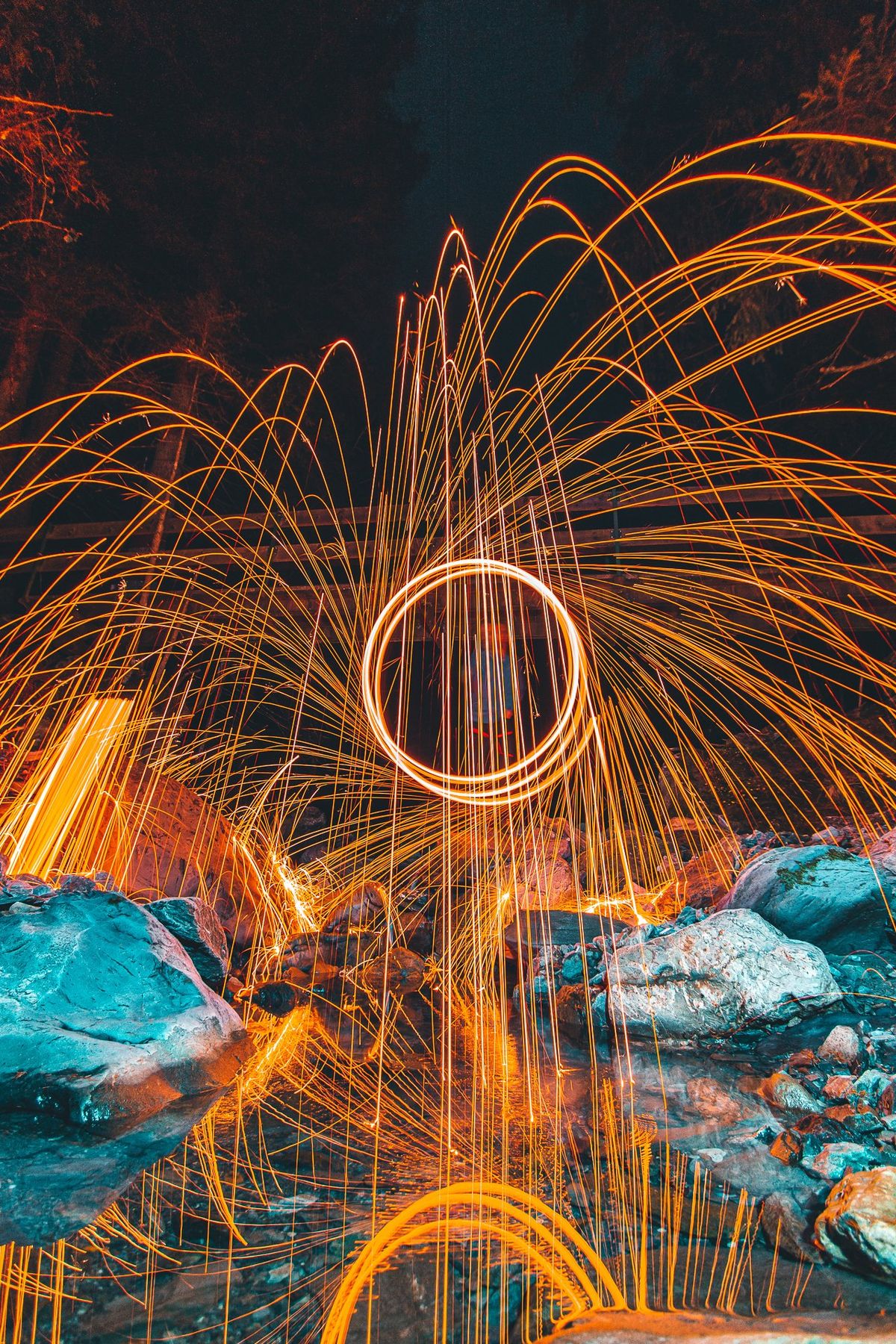 Funkeln im Dunkeln, Fotoprojekt von Lucas Kampf
